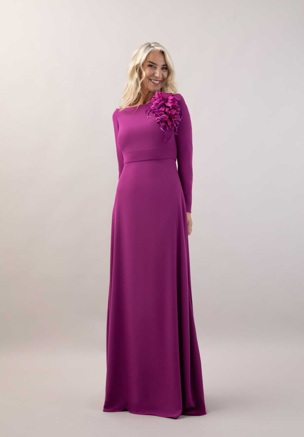 Vestido Madrina Ceiba Victoria Colección - Imagen 2